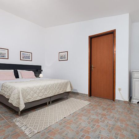 St. Becic Appartement Poreč Buitenkant foto